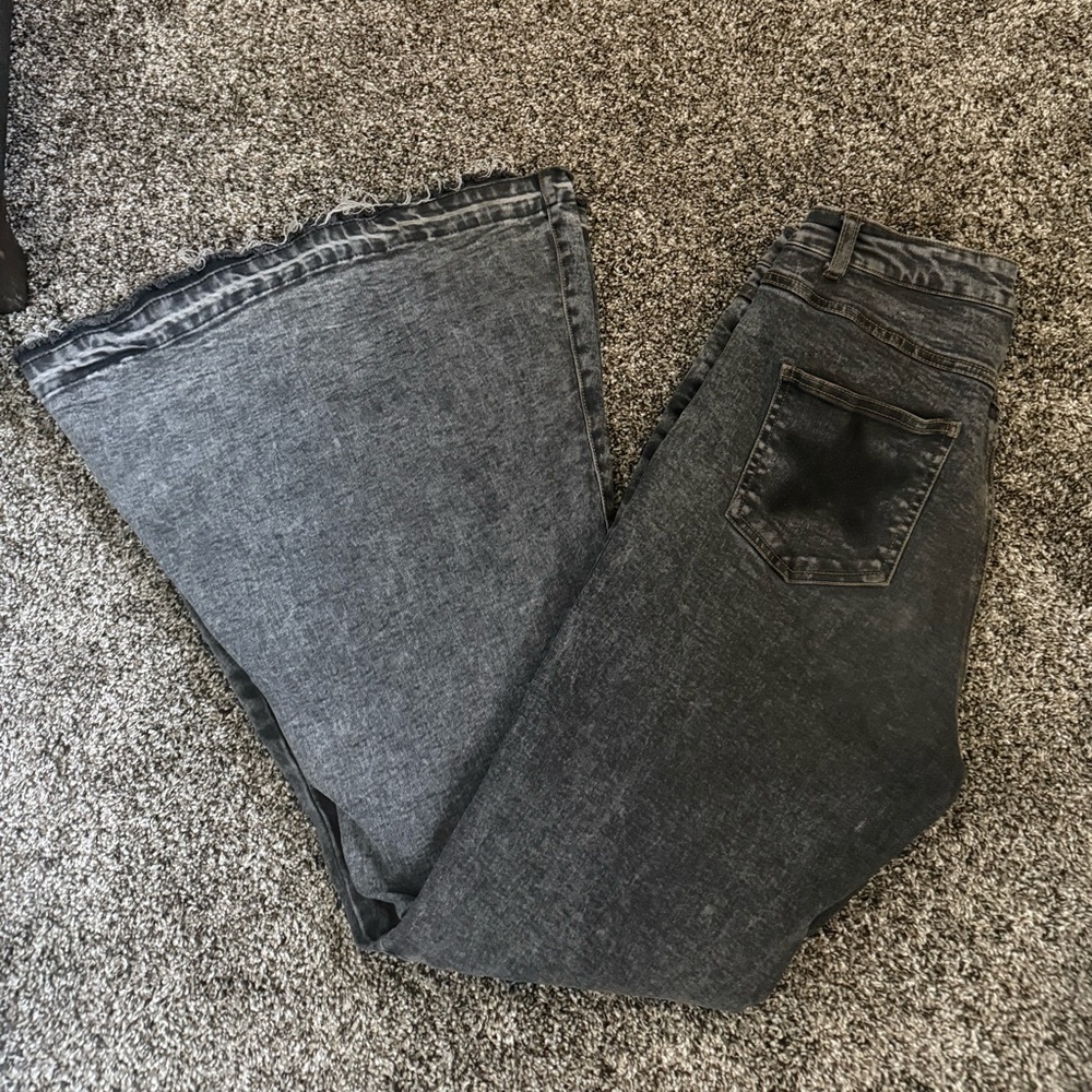 High Rise Black and Gray Women's Jeans